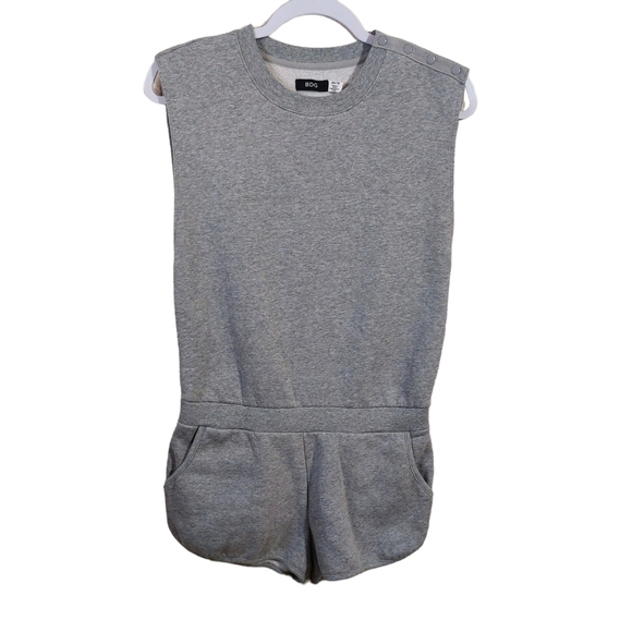 𝅺BDG LADIES SLEEVELESS BUBBALICIOUS MUSCLE SWEATSHIRT ROMPER- XS - Picture 2 of 5